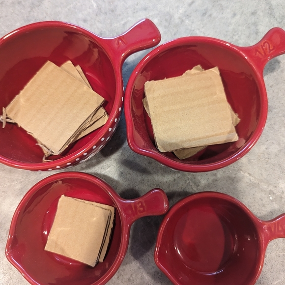 Crate & Barrel measuring cup set - Picture 13 of 16